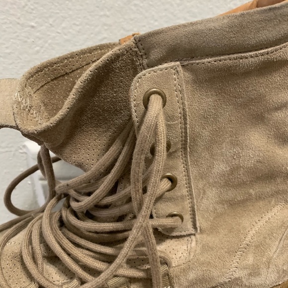 Represent boots . Excellent condition - Picture 3 of 4